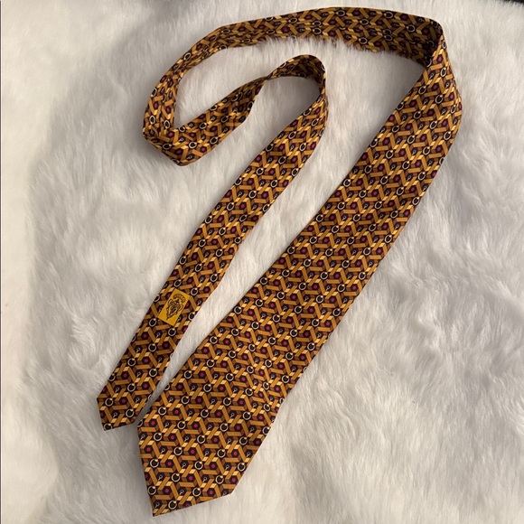 Gucci 100% silk tie - Picture 1 of 3